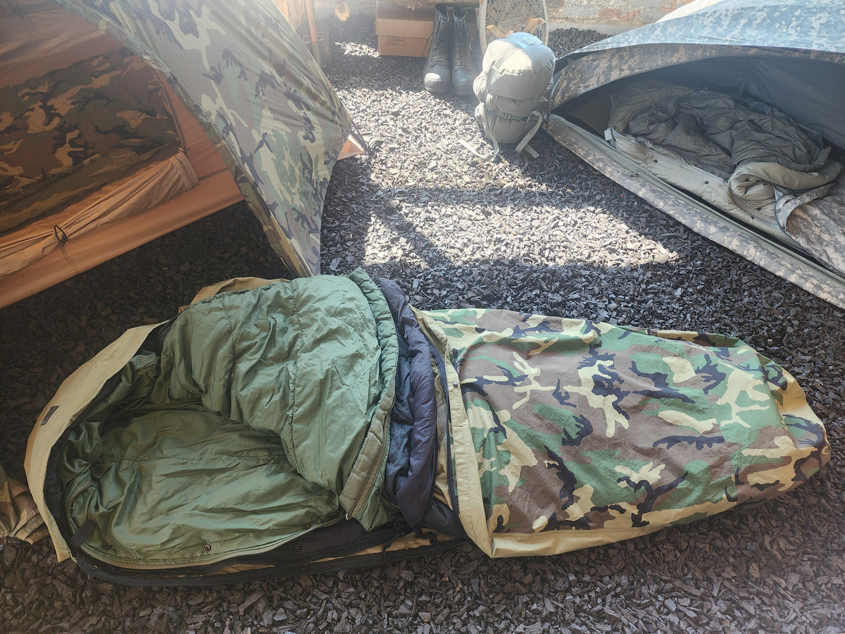 Genuine US Military Woodland MOLLE II Rucksack & Modular Sleep System (MSS) Combo