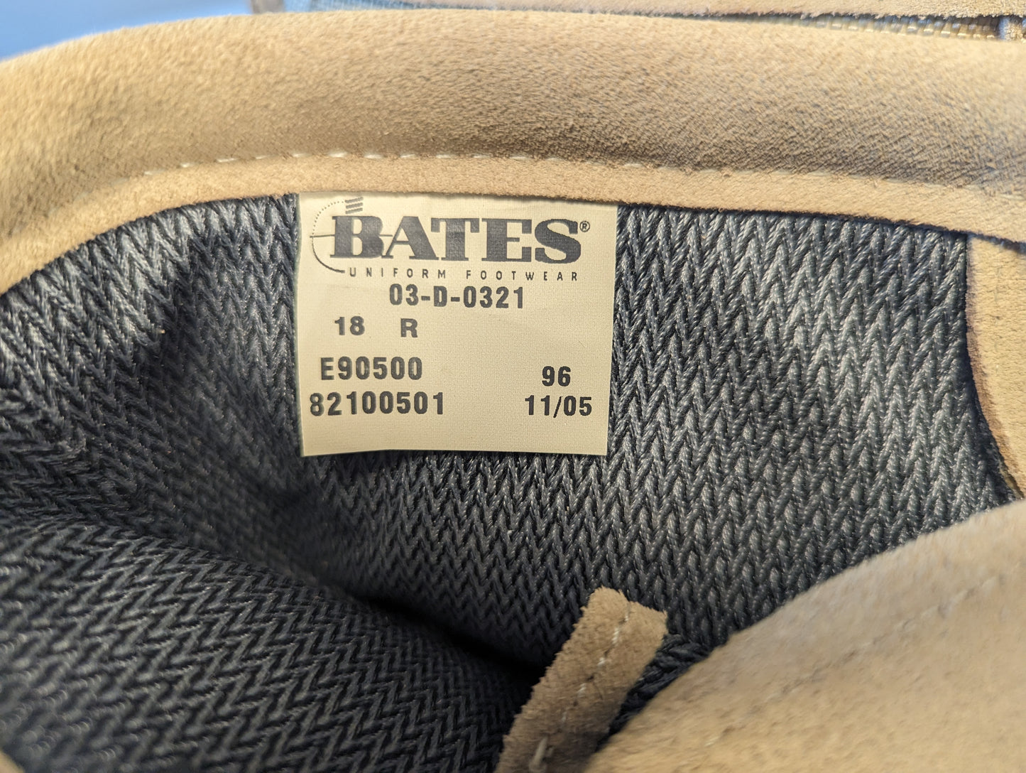 Bates Hot Weather 18R - NEW
