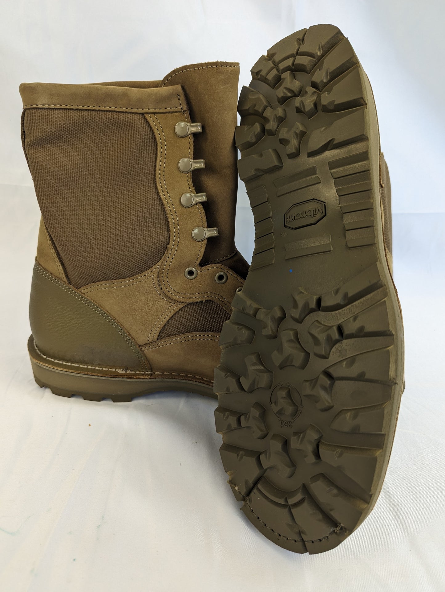 NEW - Danner - USMC RAT 13.5 Width-N