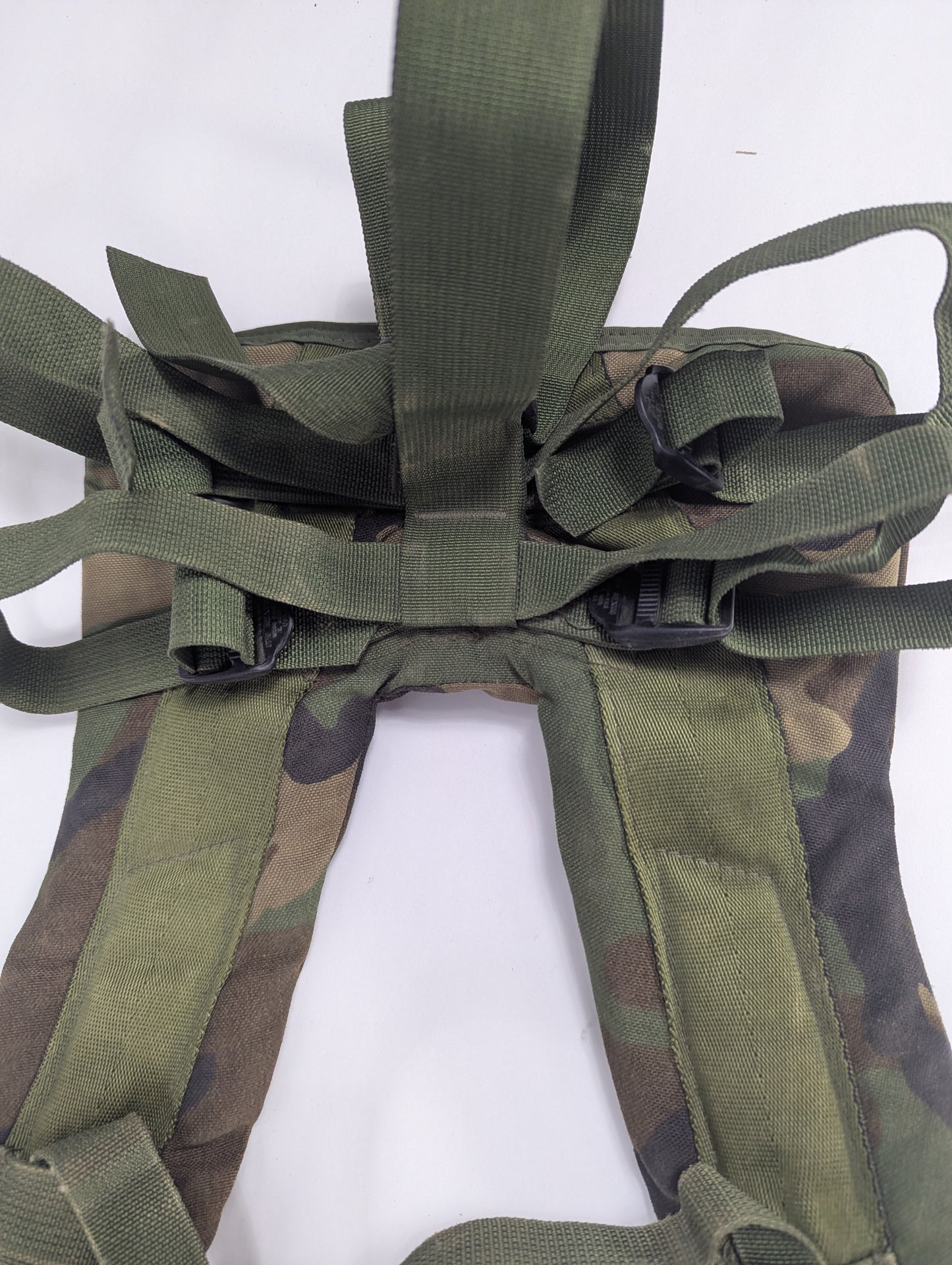 Shoulder Straps - MOLLE - Woodland