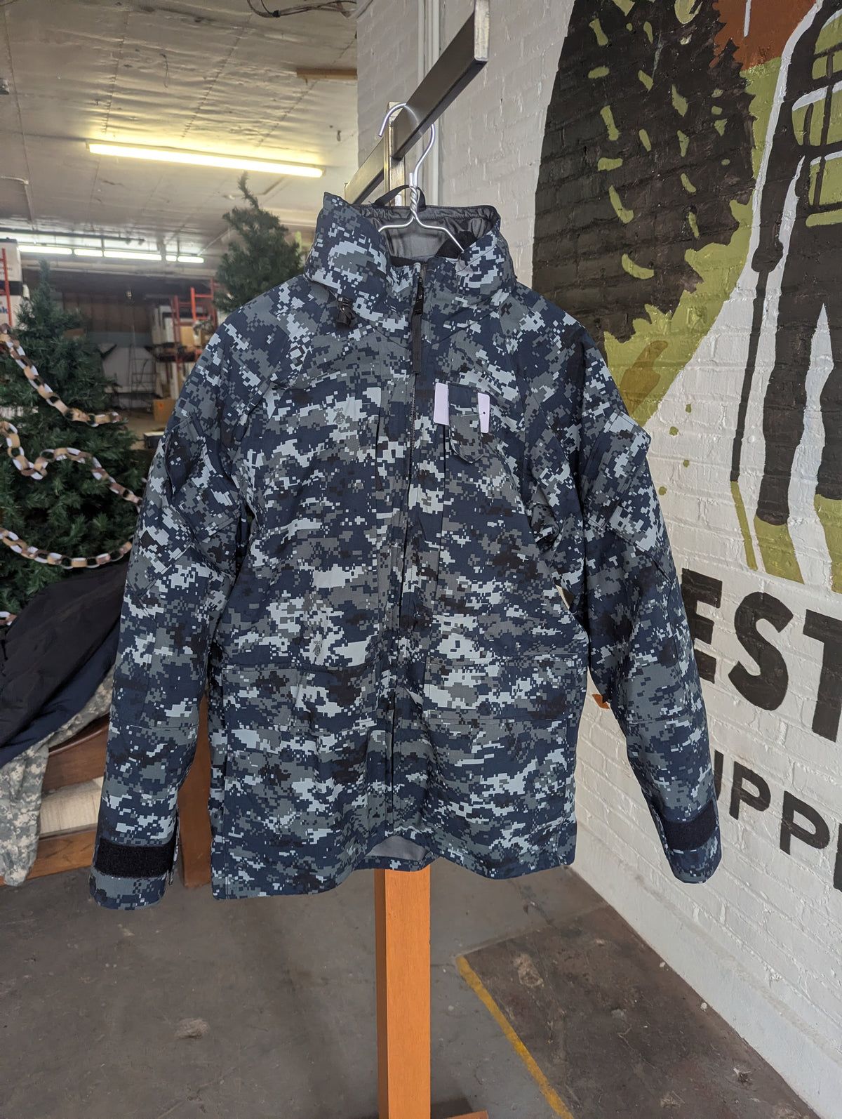 US Navy Working Parka with Liner - Small Regular - Used