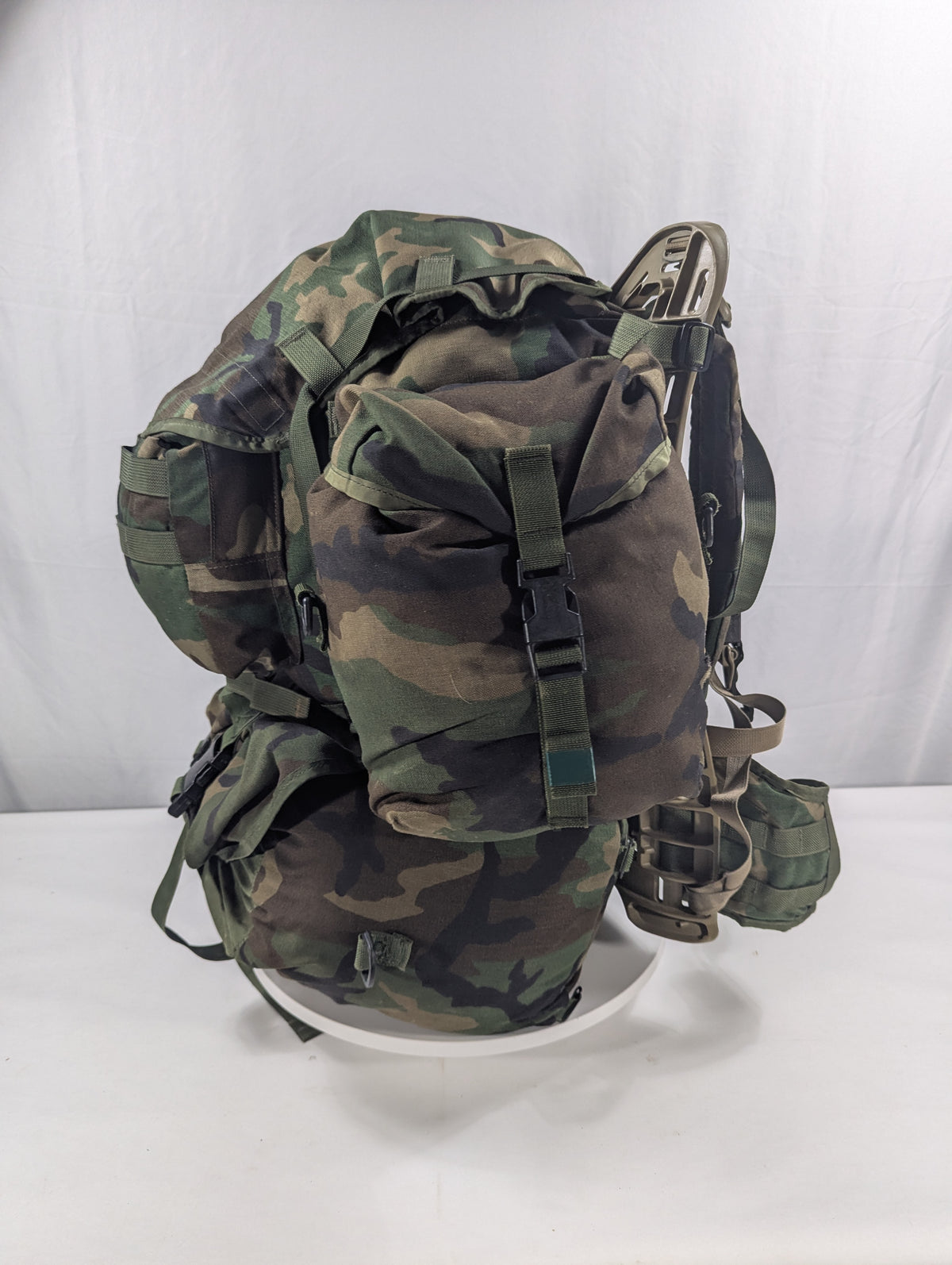 Genuine US Military Woodland MOLLE II Rucksack & Modular Sleep System (MSS) Combo