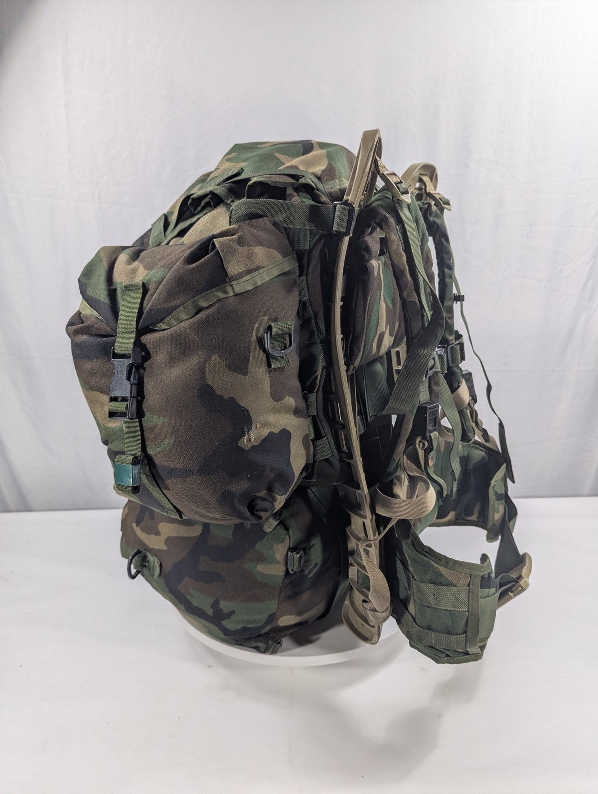 Genuine US Military Woodland MOLLE II Rucksack & Modular Sleep System (MSS) Combo