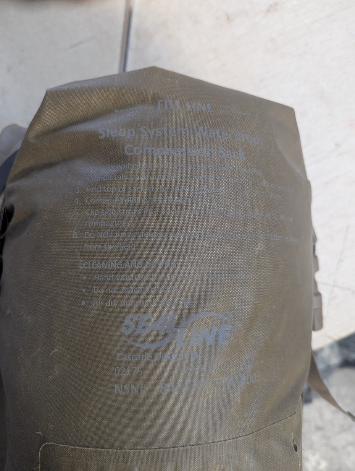 USMC - SealLine Sleep System Waterproof Compression Sack - Coyote