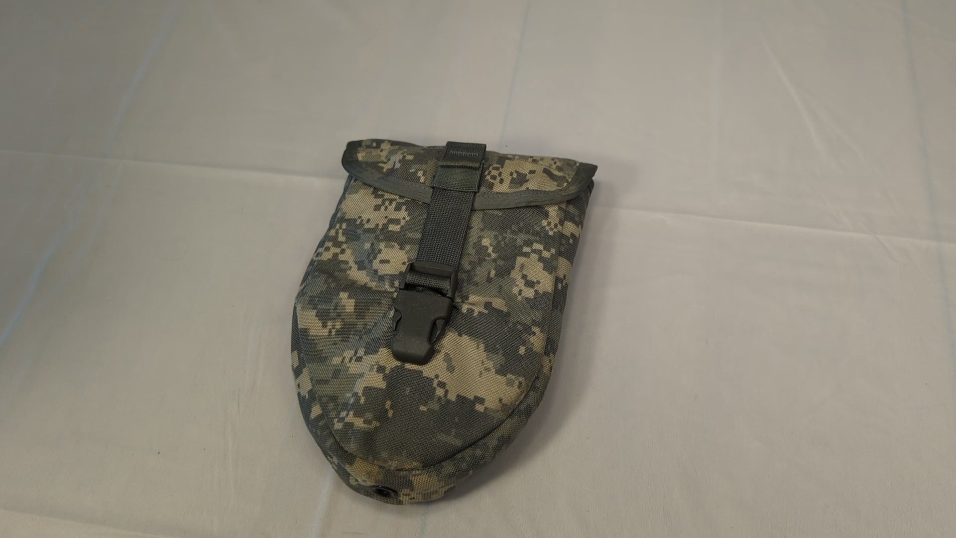 Entrenching Tool (AMES) with ACU Pouch – Forest City Supply